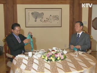 이 대통령, 오자와 간사장과 '한일협력' 만찬