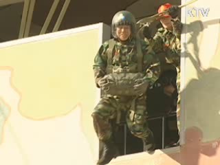 이재오 장관 "해병대 병력 3만명 이상으로"