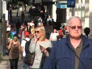 OECD "한국 올해 3.3%, 내년 4% 성장"