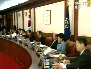 특수 근로자 보호대책 마련