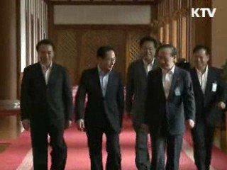 이 대통령 "일자리 많이 만든 기업 표창"