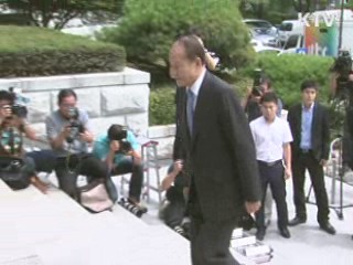 검찰, 정두언 오늘 소환···이상득 곧 영장