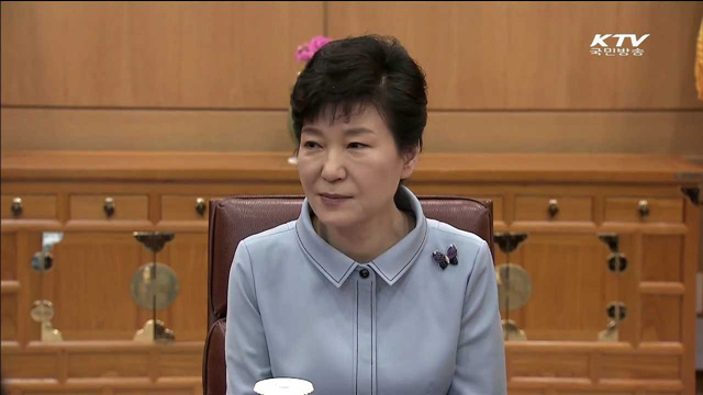 박 대통령 "북한 SLBM 개발은 심각한 도전"