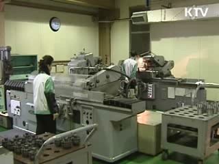 산업활동 9개월만에 증가