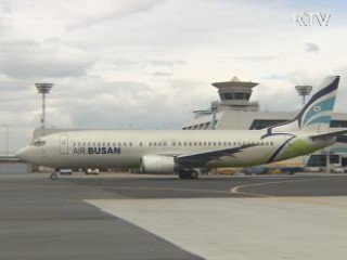 전국 곳곳 강풍…항공기 무더기 결항