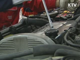 이 대통령 "젊은이 갈망 확인…해결책 고민해야"