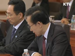 이 대통령, 민주주의 소중함 강조 예정