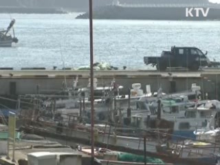 긴장속 기대감…검문검색 강화