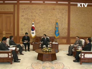 이 대통령, 모레노 미주개발은행 총재 접견