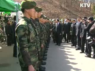 이 대통령, 故 한 준위 빈소 조문