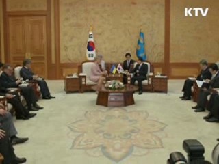 이 대통령, 우크라이나 총리 접견