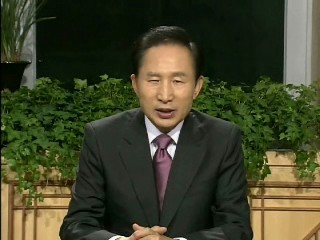 이 대통령 "서민 저리대출, 서민정책 핵심"