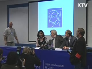 "우주 탄생 비밀 풀 '힉스' 입자 흔적 발견"