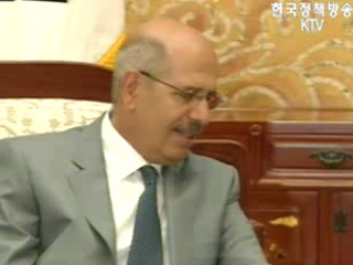 노무현 대통령, `IAEA 사무총장 접견`