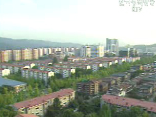 부동산 정책 규제·공급확대 병행