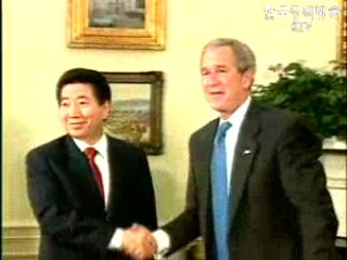 대북 제재 아닌 6자회담 유인 공동조치 논의