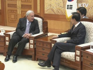 이 대통령, 로버트 졸릭 세계은행 총재 접견