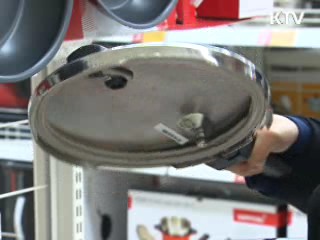 휘슬러 주방용품 '할인판매 금지' 적발