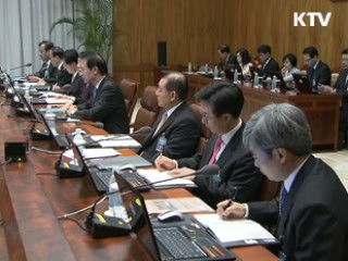 이 대통령 "소관 업무 관계자 직접 만나야"