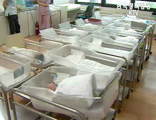 지자체 출산 장려에 안간힘