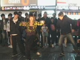 장애인과 함께한 '사랑의 걷기'