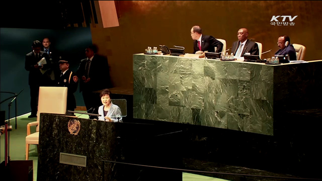 23분간 연설 중 박수 6차례…'평화' 30차례 언급