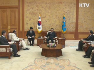 이 대통령, 함맘 아시아축구연맹 회장 접견