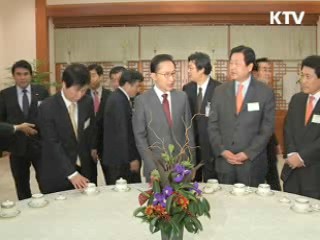 이 대통령 "예산안 법정시한 내 처리돼야"