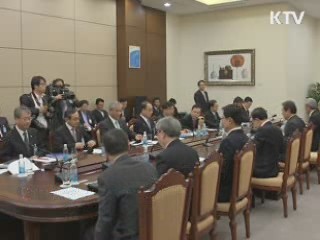 이 대통령 "농업, 경쟁력 갖춘 수출산업으로"