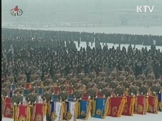 김정은, 운구차 직접 호위…'후계자 대외 과시'