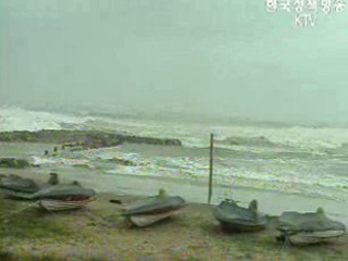 태풍 `산산` 영향권 점차 벗어나