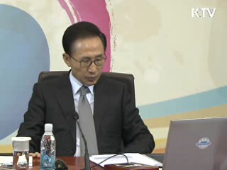 이 대통령 "주5일 수업, 학교자율적으로 해야"