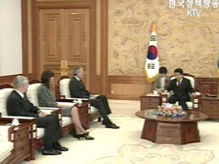 노무현대통령, 맥너니 보잉사 회장 접견