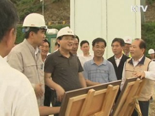 유인촌 장관, 경남 지역 찾아 4대강 공사 현장