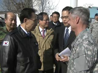 이 대통령 "연합훈련 상대에게 큰 압박"