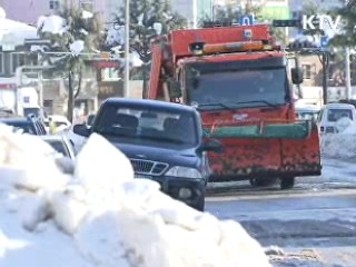 민관군 총동원 제설 작업 박차