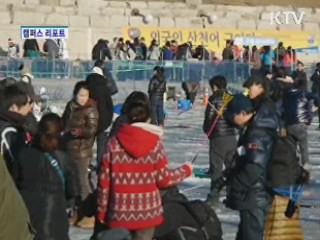 겨울 대표축제로 자리잡은 산천어축제