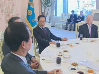 이 대통령, 경제 5단체장과 오찬 간담회