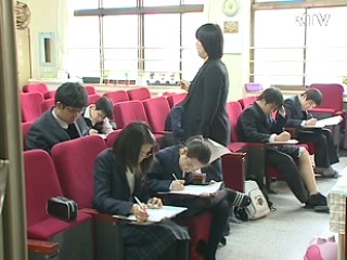 방과후 학교·교사열의가 성적개선 영향