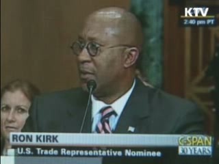 론 커크 "FTA 지연, 새 해결책 모색"