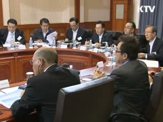 이 대통령 "출구전략 시행 아직 일러"