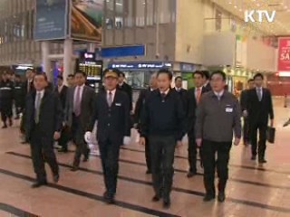 이 대통령 "철도파업 이해할 수 없다"