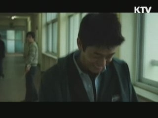 영화 흥행으로 원작 소설도 인기