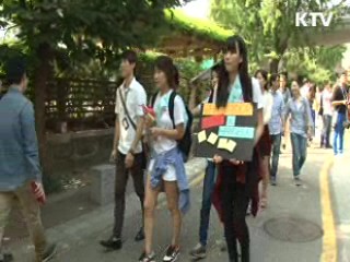 한국 친절 전도사,  '미소 국가대표' [국민리포트]