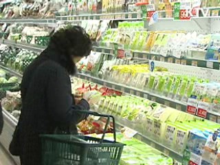 물가 한달만에 3%대 안정세 회복