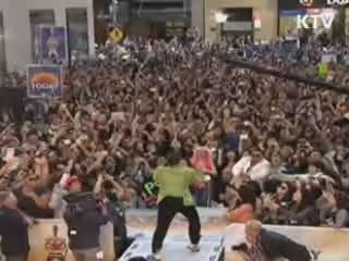 싸이 '강남스타일' 빌보드 2위 유지