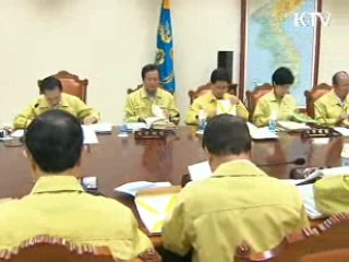 이 대통령 "일관된 대북정책, 북한 변화시킬 것"