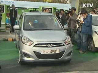 전기차 시대 성큼…충전소 시험운영