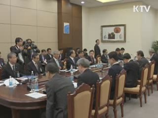 이 대통령 "농업, 경쟁력 갖춘 수출산업으로"