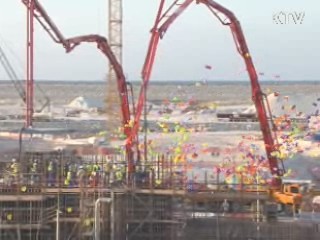 "산유국의 원전건설은 새로운 도전"